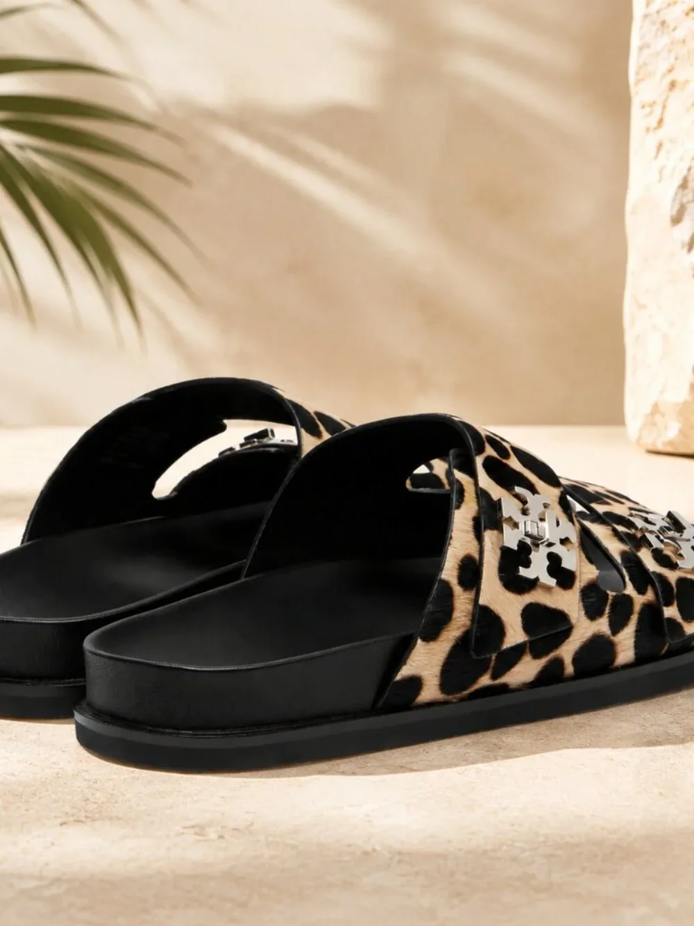 NEW Tory Burch Turnlock Sport Slides Leopard Print Size 7